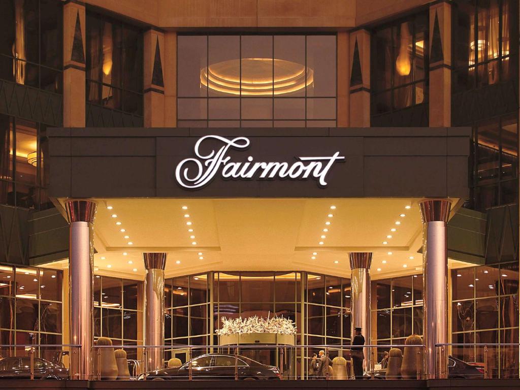 Fairmont Nile City